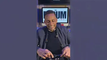 ￼ Hill Harper puts on Cartier glasses (buffs)